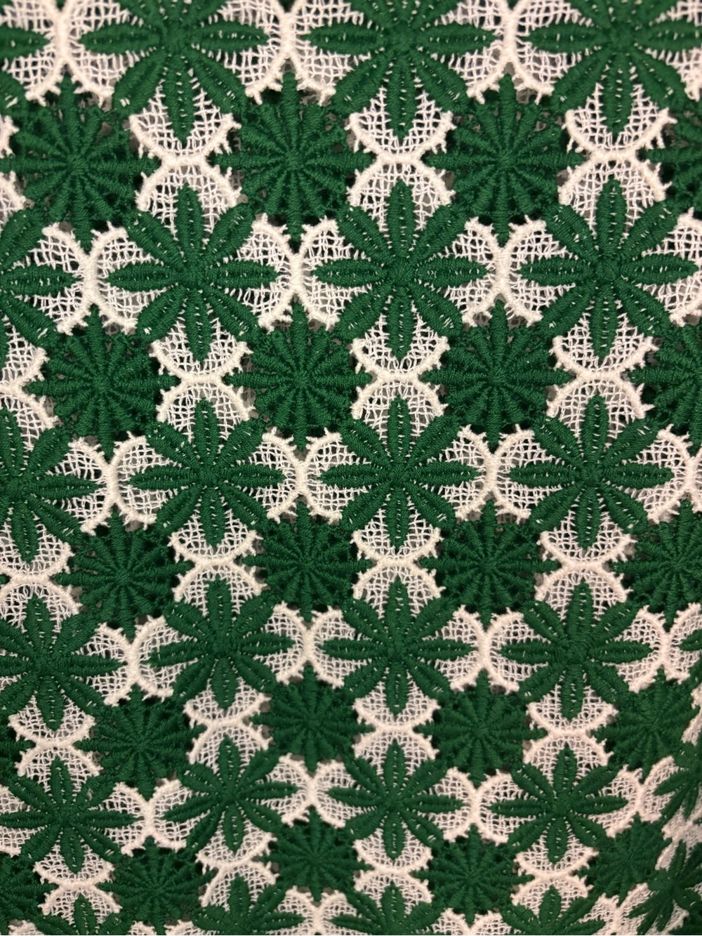 Sezane Jesse Green and White Floral Top - Picture 5 of 5